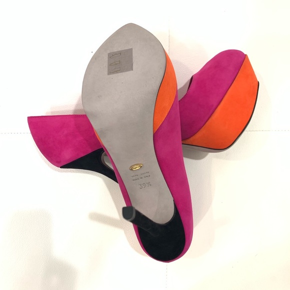 SERGIO ROSSI Multi Color Suede Pumps Sz 39.5 - Picture 6 of 6